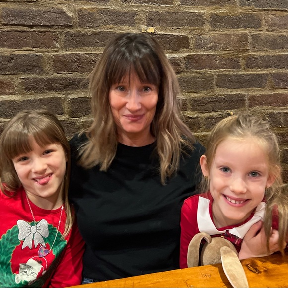 Meet your Posher, Vanessa - Picture 3 of 4